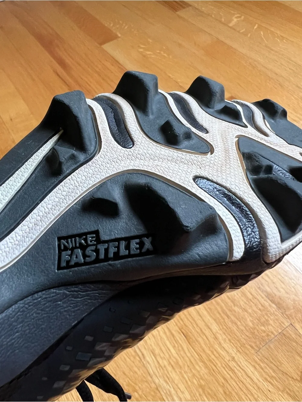 Black & White Nike Alpha FastFlex Football Cleats size 5.5 Wide
